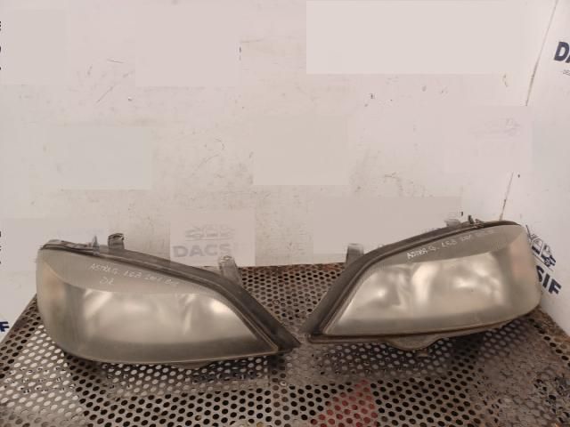 bontott OPEL ASTRA G Bal Fényszóró