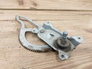 bontott OPEL ASTRA G Bal hátsó Ablakemelő Szerkezet (Mechanikus)