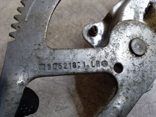 bontott OPEL ASTRA G Bal hátsó Ablakemelő Szerkezet (Mechanikus)