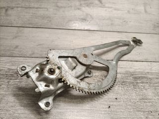 bontott OPEL ASTRA G Bal hátsó Ablakemelő Szerkezet (Mechanikus)