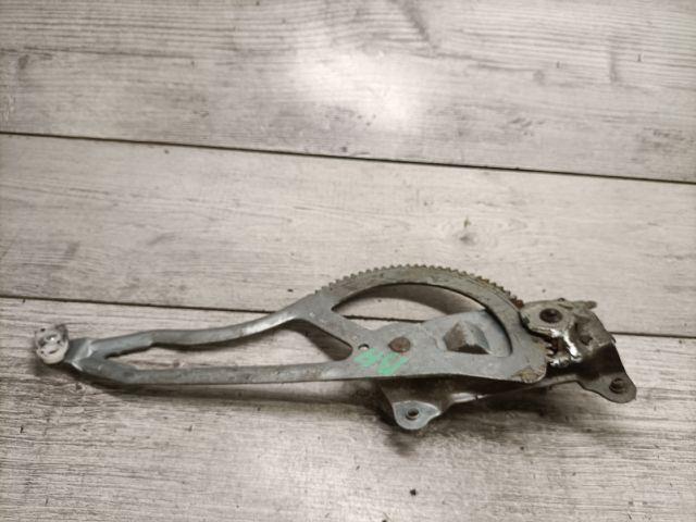 bontott OPEL ASTRA G Bal hátsó Ablakemelő Szerkezet (Mechanikus)