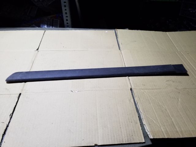 bontott OPEL ASTRA G Bal hátsó Ajtó Díszléc