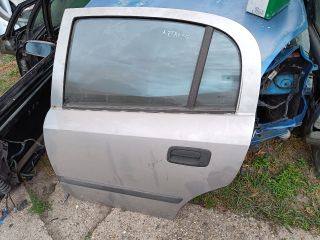 bontott OPEL ASTRA G Bal hátsó Ajtó (Részeivel)