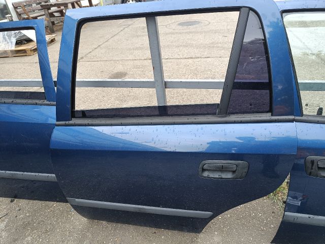 bontott OPEL ASTRA G Bal hátsó Ajtó (Részeivel)