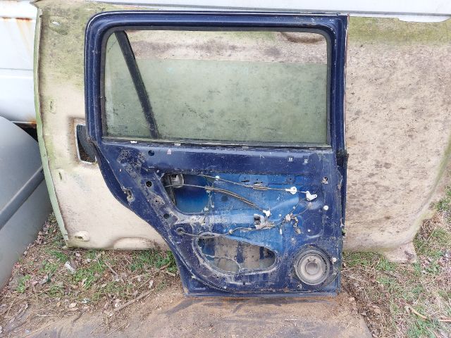 bontott OPEL ASTRA G Bal hátsó Ajtó (Részeivel)