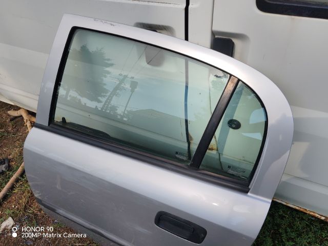 bontott OPEL ASTRA G Bal hátsó Ajtó (Részeivel)