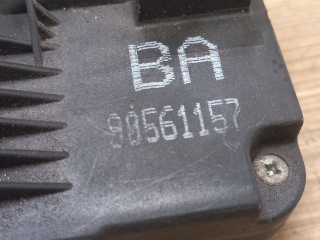 bontott OPEL ASTRA G Bal hátsó Ajtózár