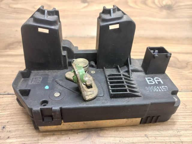 bontott OPEL ASTRA G Bal hátsó Ajtózár