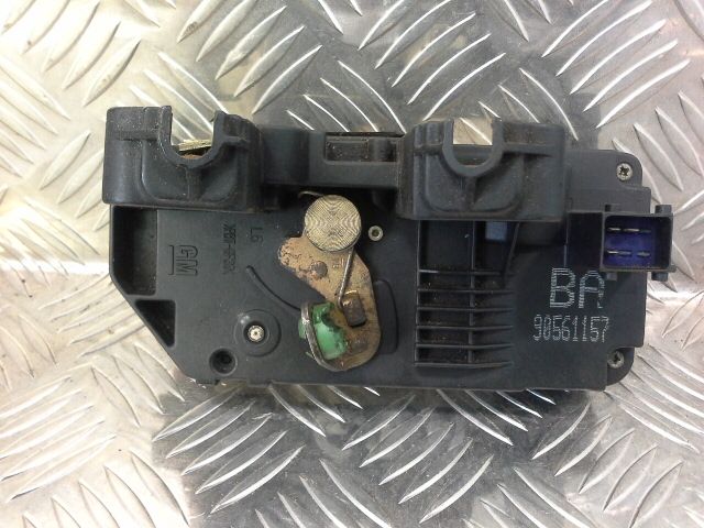 bontott OPEL ASTRA G Bal hátsó Ajtózár