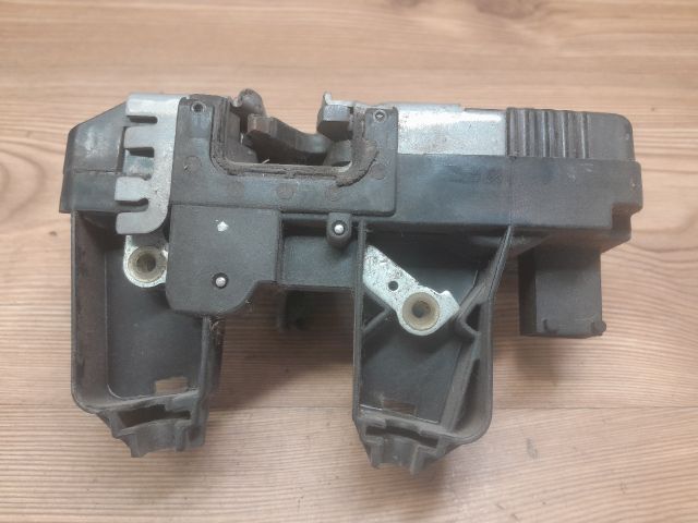 bontott OPEL ASTRA G Bal hátsó Ajtózár