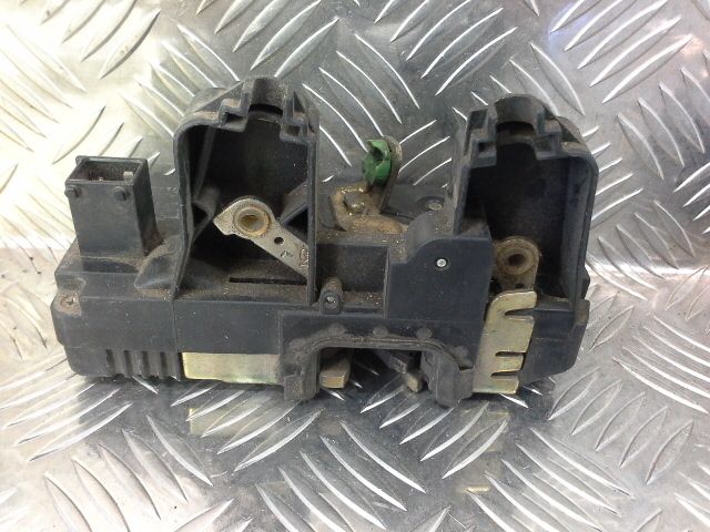 bontott OPEL ASTRA G Bal hátsó Ajtózár