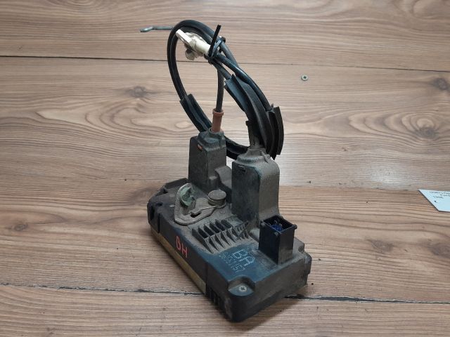 bontott OPEL ASTRA G Bal hátsó Ajtózár