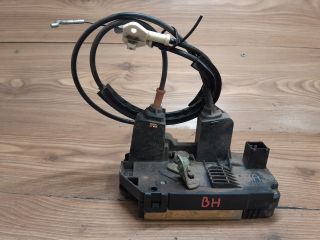 bontott OPEL ASTRA G Bal hátsó Ajtózár