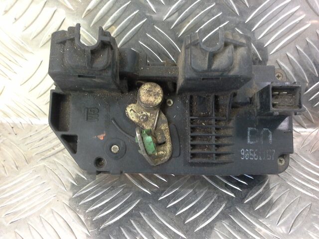 bontott OPEL ASTRA G Bal hátsó Ajtózár