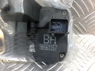 bontott OPEL ASTRA G Bal hátsó Ajtózár