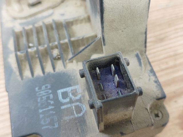 bontott OPEL ASTRA G Bal hátsó Ajtózár