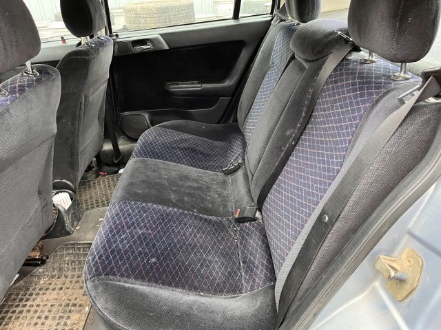 bontott OPEL ASTRA G Bal hátsó Belső Kilincs