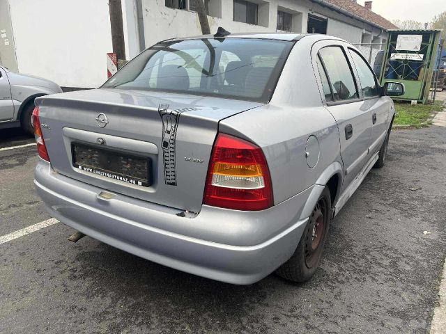 bontott OPEL ASTRA G Bal hátsó Biztonsági Öv Csat