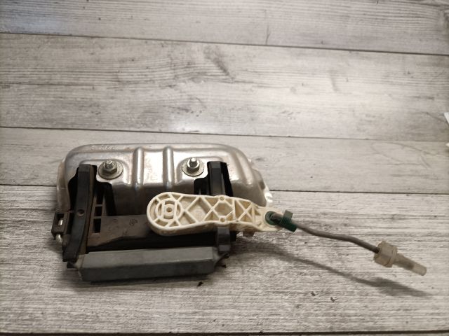 bontott OPEL ASTRA G Bal hátsó Külső Kilincs