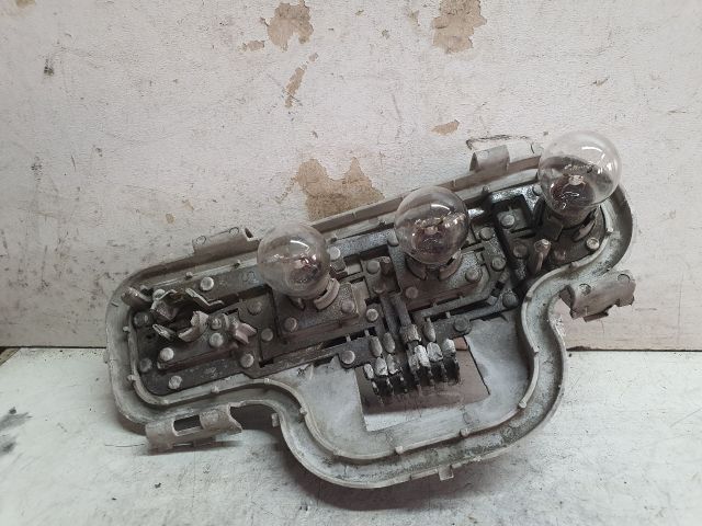 bontott OPEL ASTRA G Bal Hátsó Lámpa Foglalat