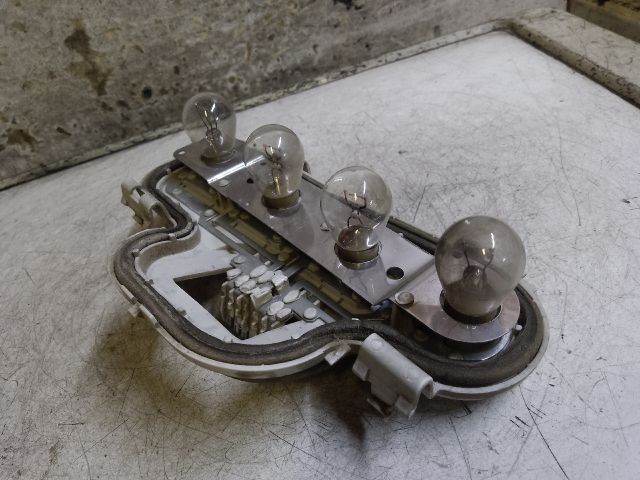 bontott OPEL ASTRA G Bal Hátsó Lámpa Foglalat