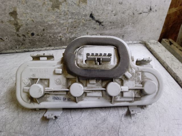 bontott OPEL ASTRA G Bal Hátsó Lámpa Foglalat