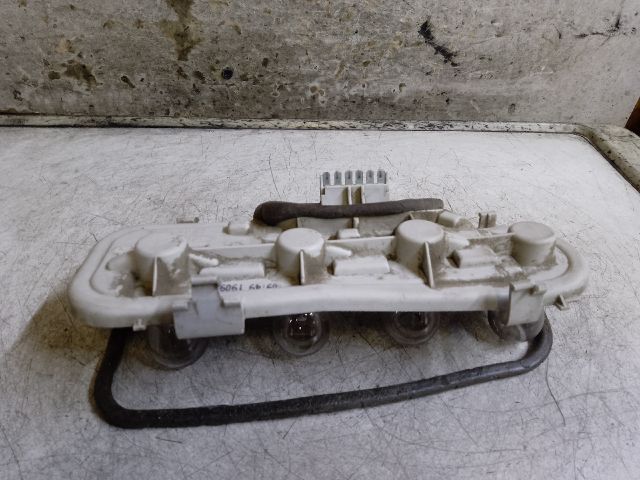 bontott OPEL ASTRA G Bal Hátsó Lámpa Foglalat