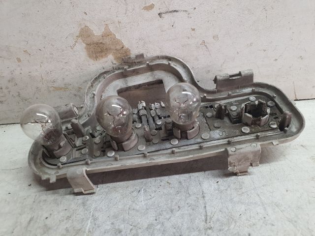 bontott OPEL ASTRA G Bal Hátsó Lámpa Foglalat