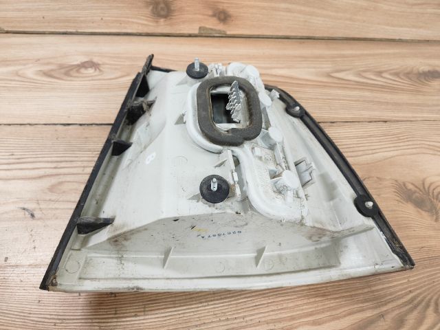 bontott OPEL ASTRA G Bal Hátsó Lámpa