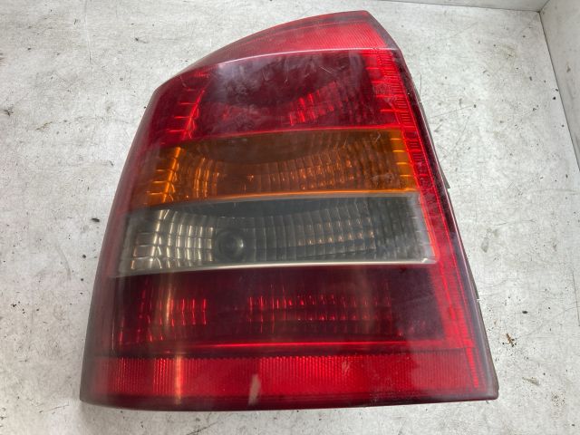 bontott OPEL ASTRA G Bal Hátsó Lámpa