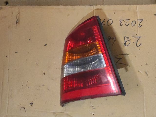 bontott OPEL ASTRA G Bal Hátsó Lámpa