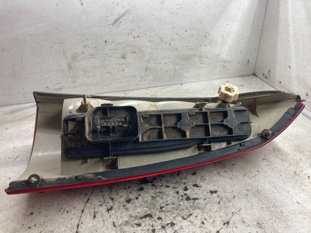 bontott OPEL ASTRA G Bal Hátsó Lámpa