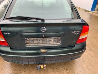 bontott OPEL ASTRA G Bal Hátsó Lámpa
