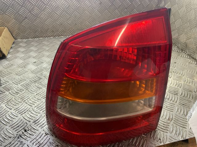 bontott OPEL ASTRA G Bal Hátsó Lámpa