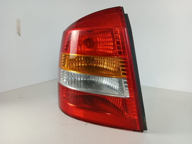 bontott OPEL ASTRA G Bal Hátsó Lámpa