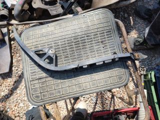 bontott OPEL ASTRA G Bal hátsó Oldal Lökhárító Tartó (Műanyag)