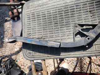 bontott OPEL ASTRA G Bal hátsó Oldal Lökhárító Tartó (Műanyag)