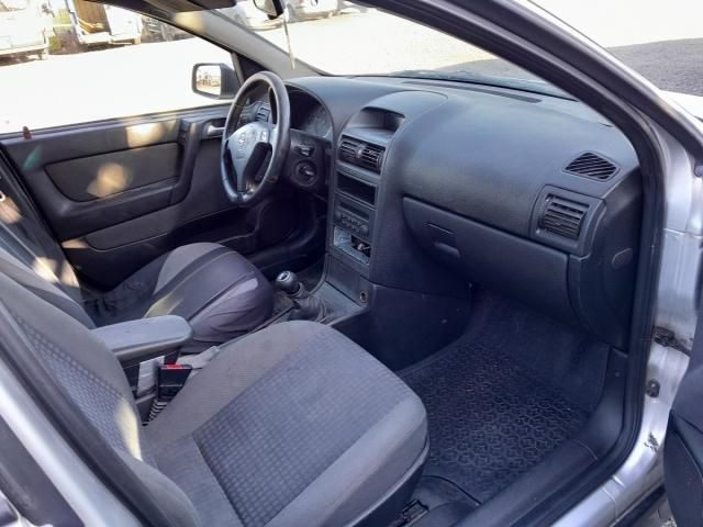 bontott OPEL ASTRA G Bal Külső Hátsó Lámpa