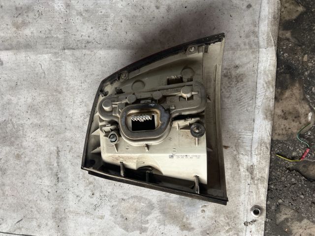 bontott OPEL ASTRA G Bal Külső Hátsó Lámpa