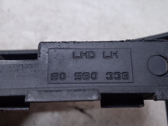 bontott OPEL ASTRA G Bal Szellőző