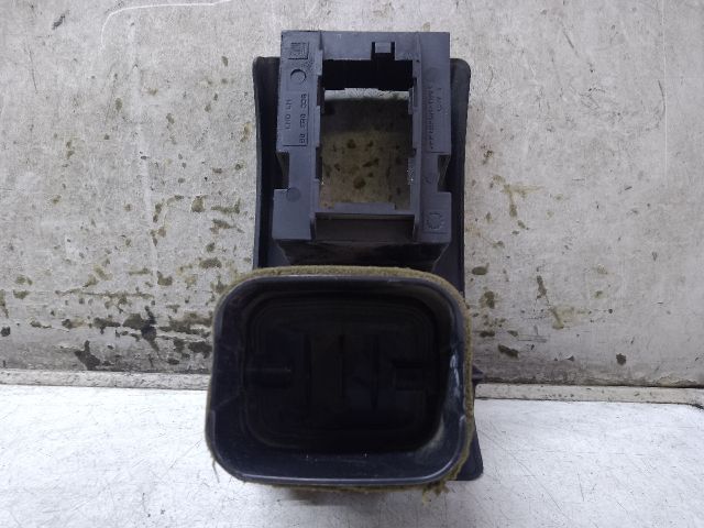 bontott OPEL ASTRA G Bal Szellőző