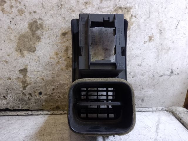 bontott OPEL ASTRA G Bal Szellőző