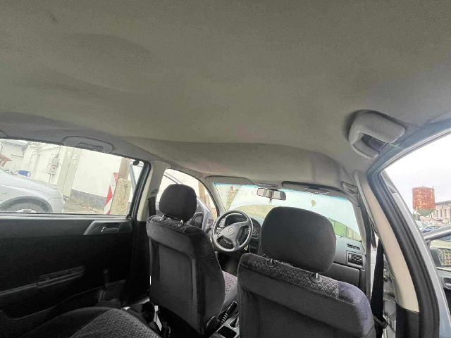 bontott OPEL ASTRA G Biztosítéktábla Csomagtér