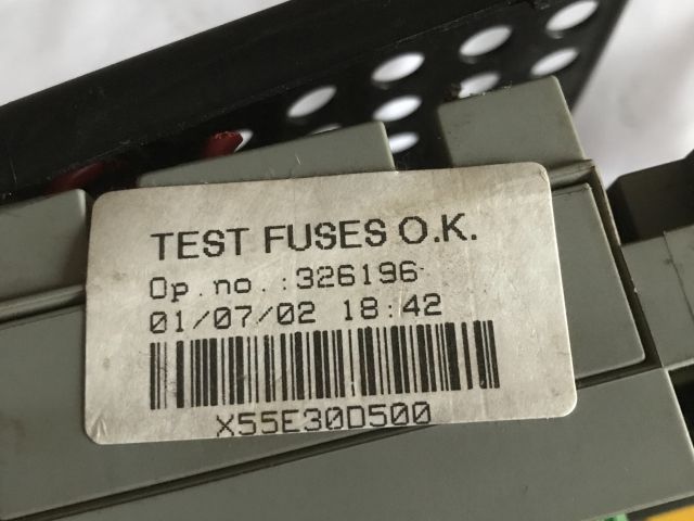 bontott OPEL ASTRA G Biztosítéktábla Utastér