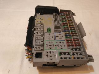 bontott OPEL ASTRA G Biztosítéktábla Utastér