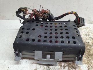 bontott OPEL ASTRA G Biztosítéktábla Utastér