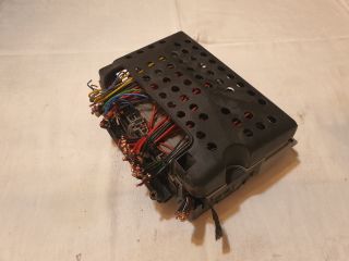 bontott OPEL ASTRA G Biztosítéktábla Utastér