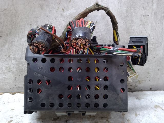 bontott OPEL ASTRA G Biztosítéktábla Utastér