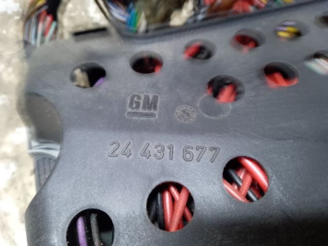 bontott OPEL ASTRA G Biztosítéktábla Utastér