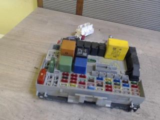 bontott OPEL ASTRA G Biztosítéktábla Utastér